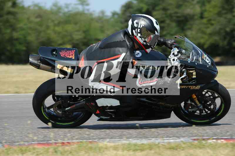 /Archiv-2023/28 05.06.2023 Moto Club Anneau du Rhin/vert-medium/32